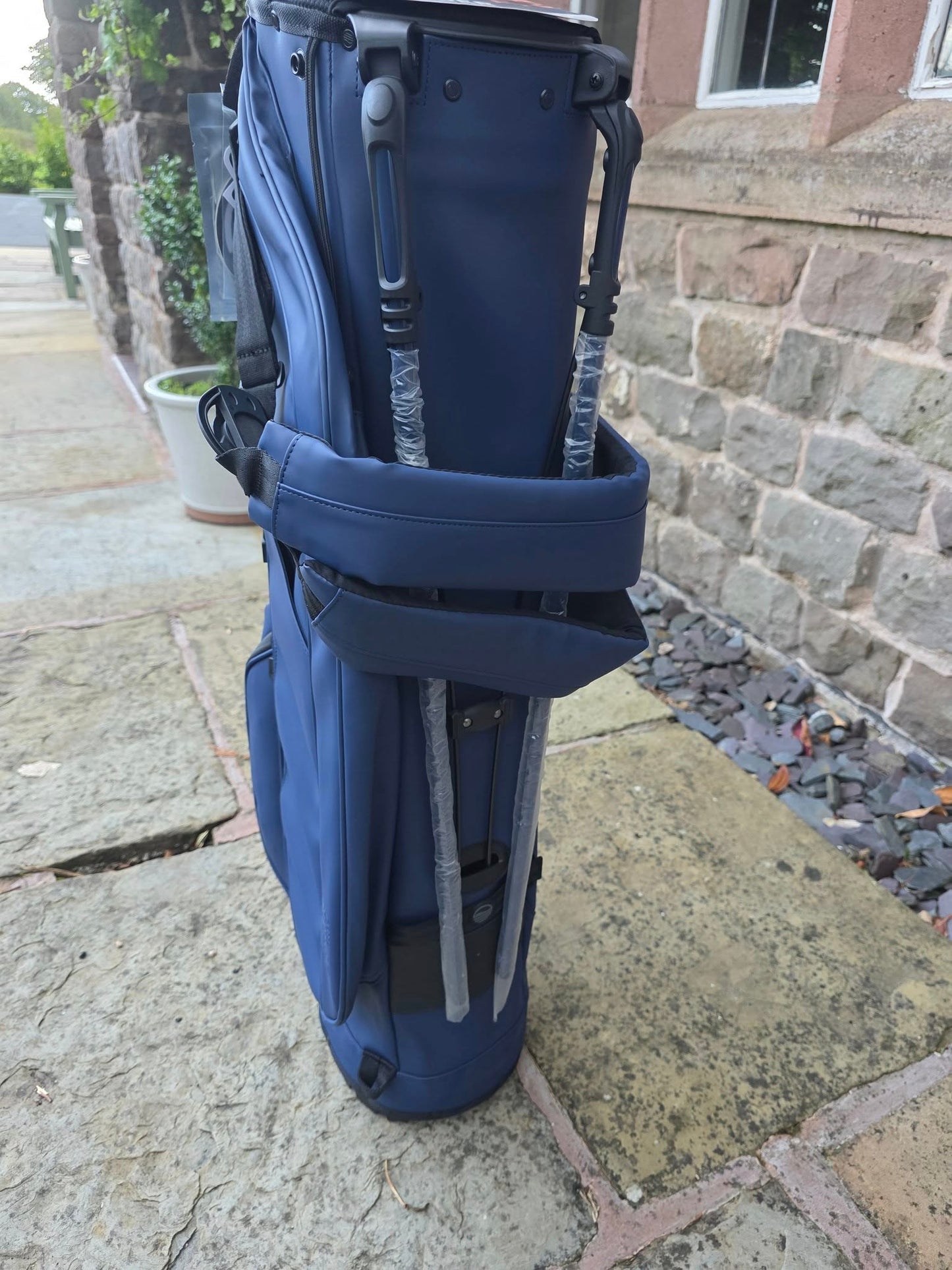 Sunday Golf Ryder S-Class Stand Bag (Navy Leather)