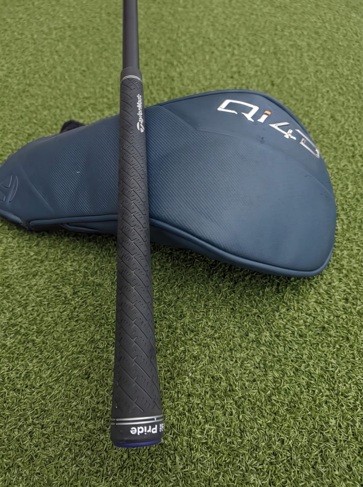 TaylorMade Qi4D Driver (9°)