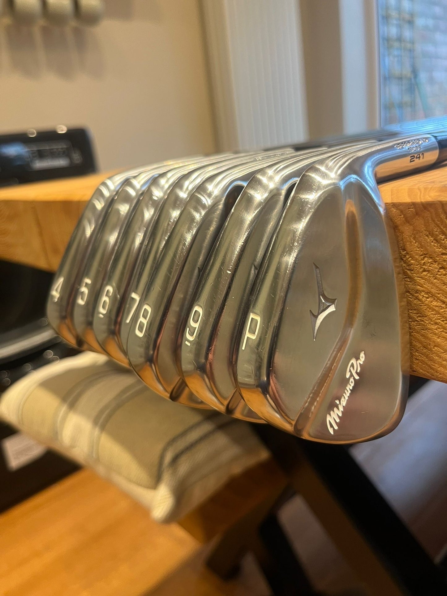Mizuno Pro 241 Irons (4-PW)