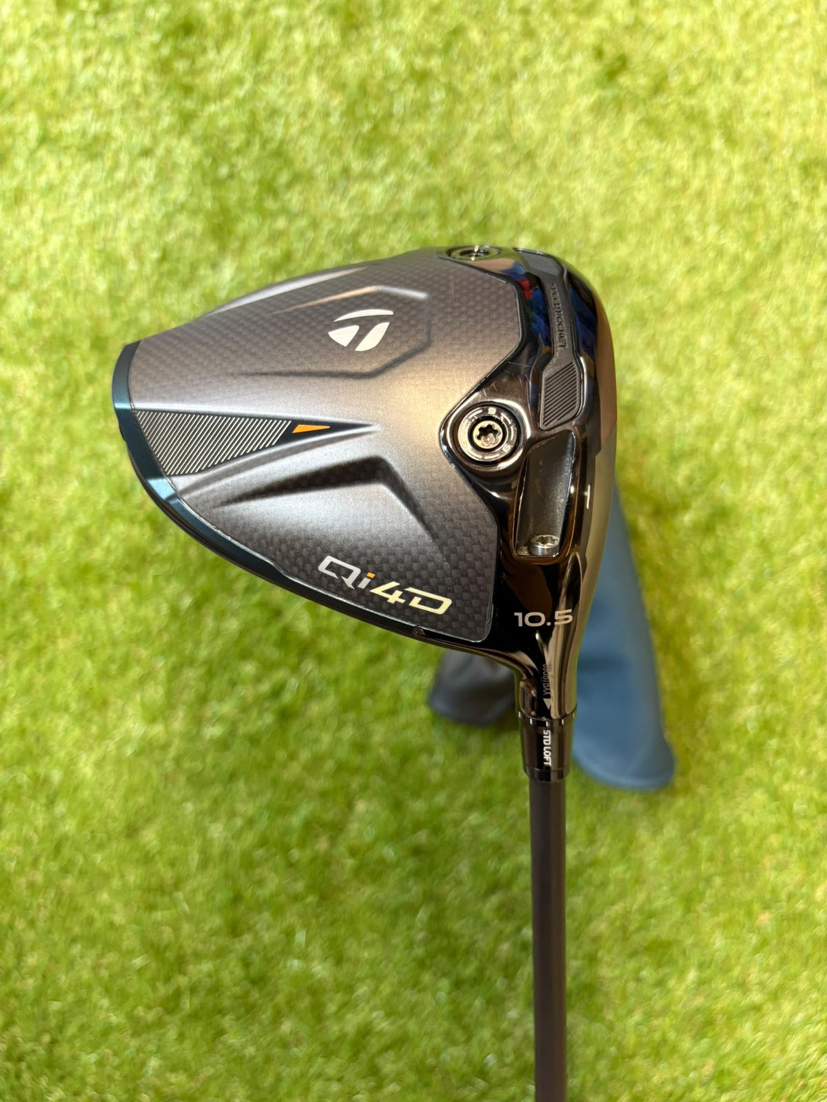 TaylorMade Qi4D Driver (10.5°)