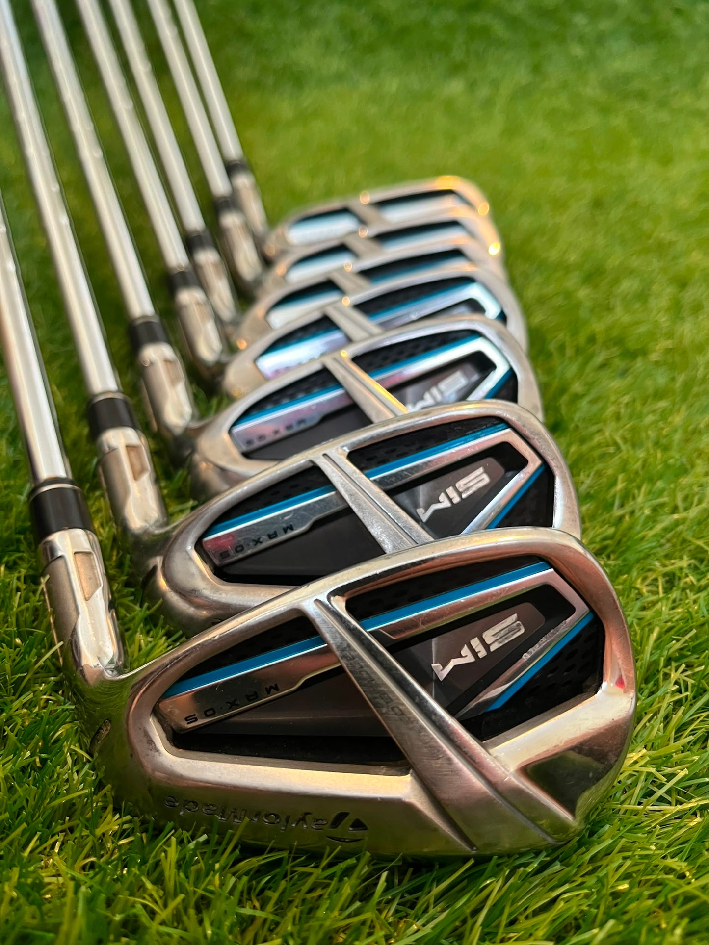 TaylorMade Sim Max OS Irons (5-AW)