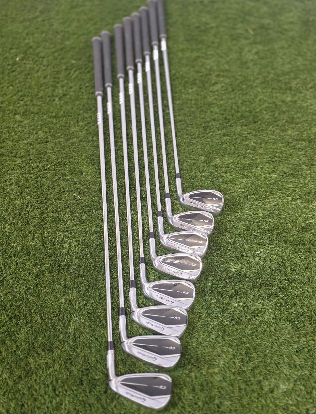 TaylorMade Qi Irons (6-LW)