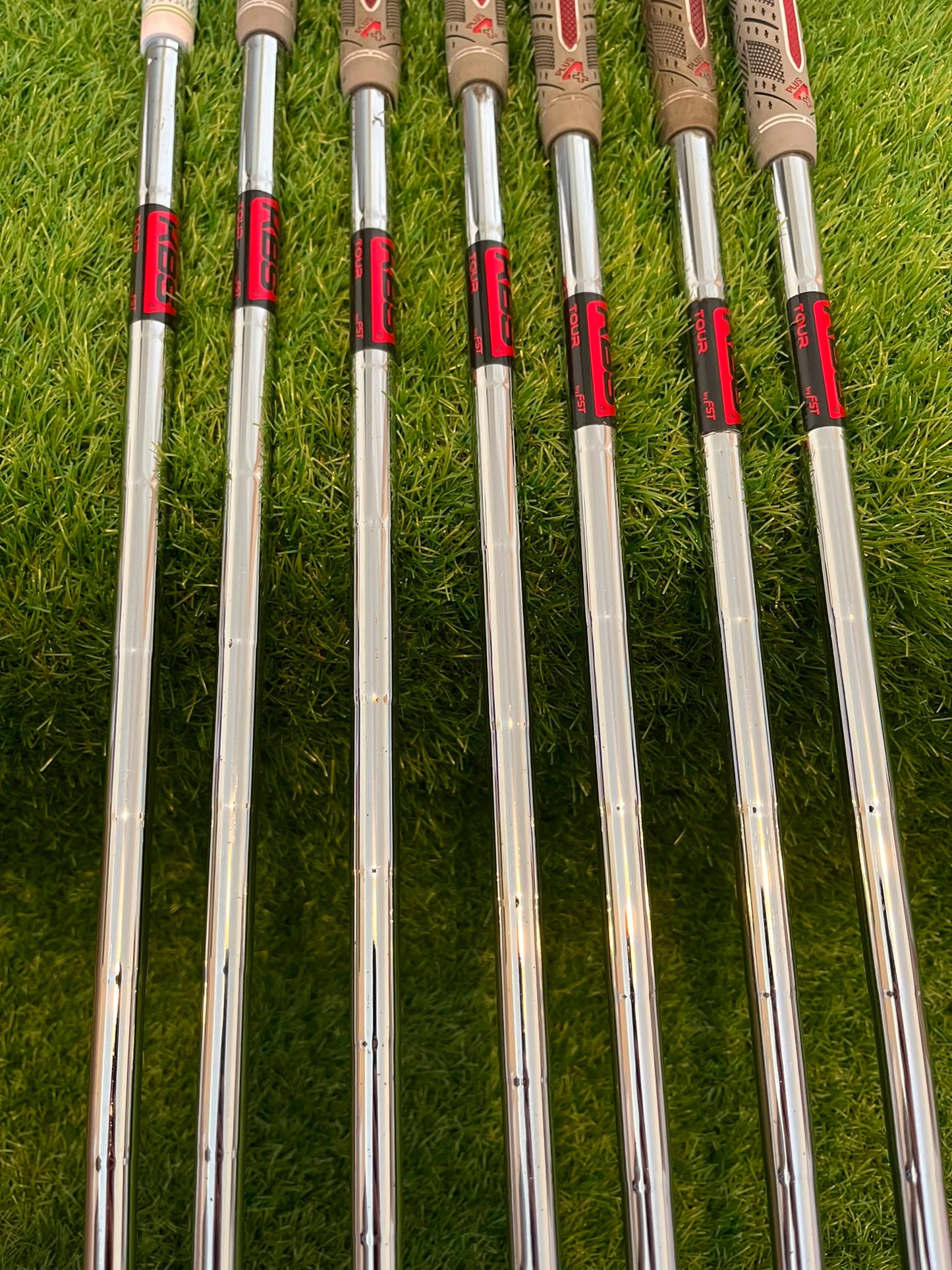 TaylorMade Sim Max OS Irons (5-AW)