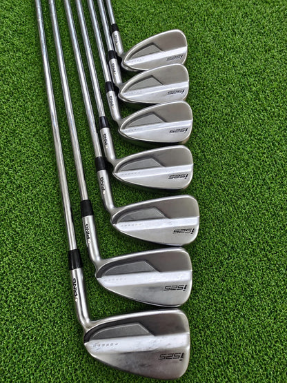 Ping i525 White Dot Irons (4-PW)