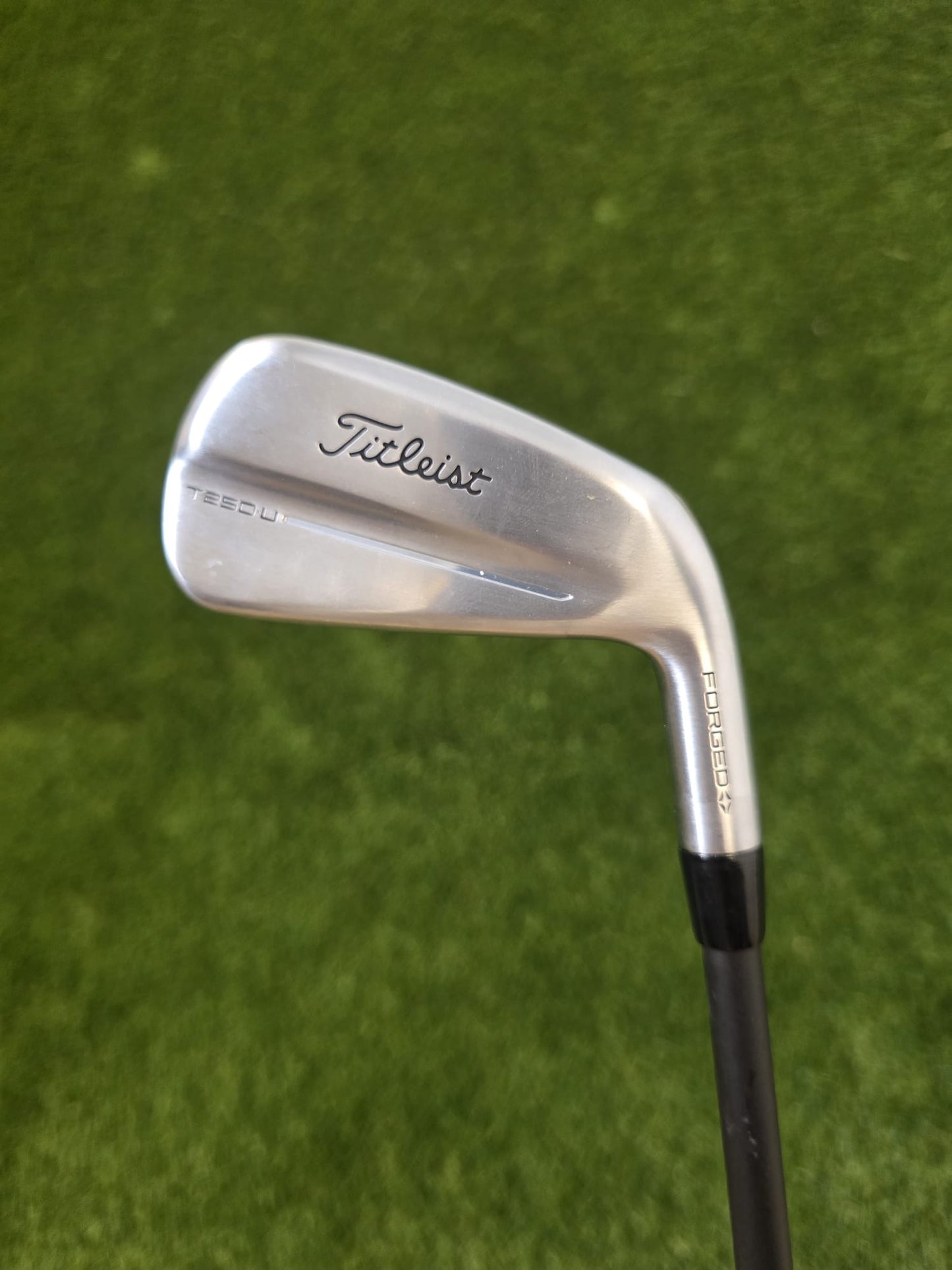 Titleist T250U 3 Iron