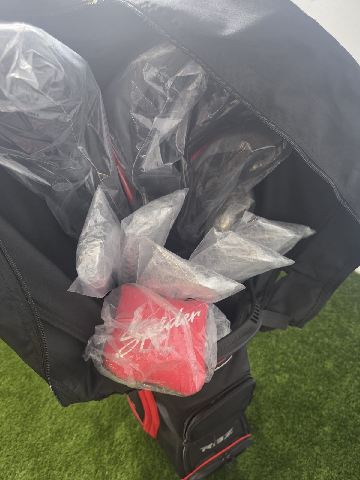 TaylorMade RBZ 11 Piece Package Set