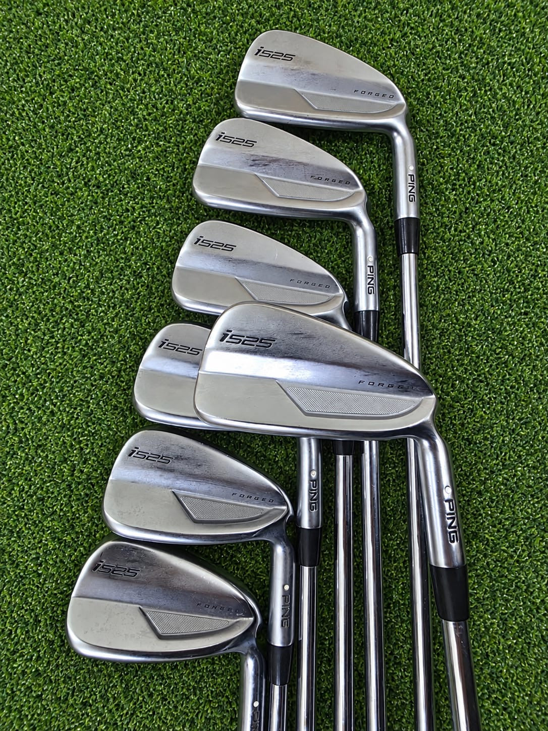 Ping i525 White Dot Irons (4-PW)