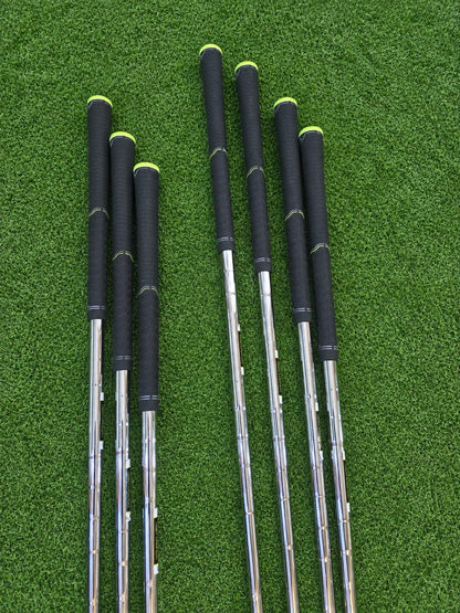 TaylorMade M2 2017 Irons (5–SW)