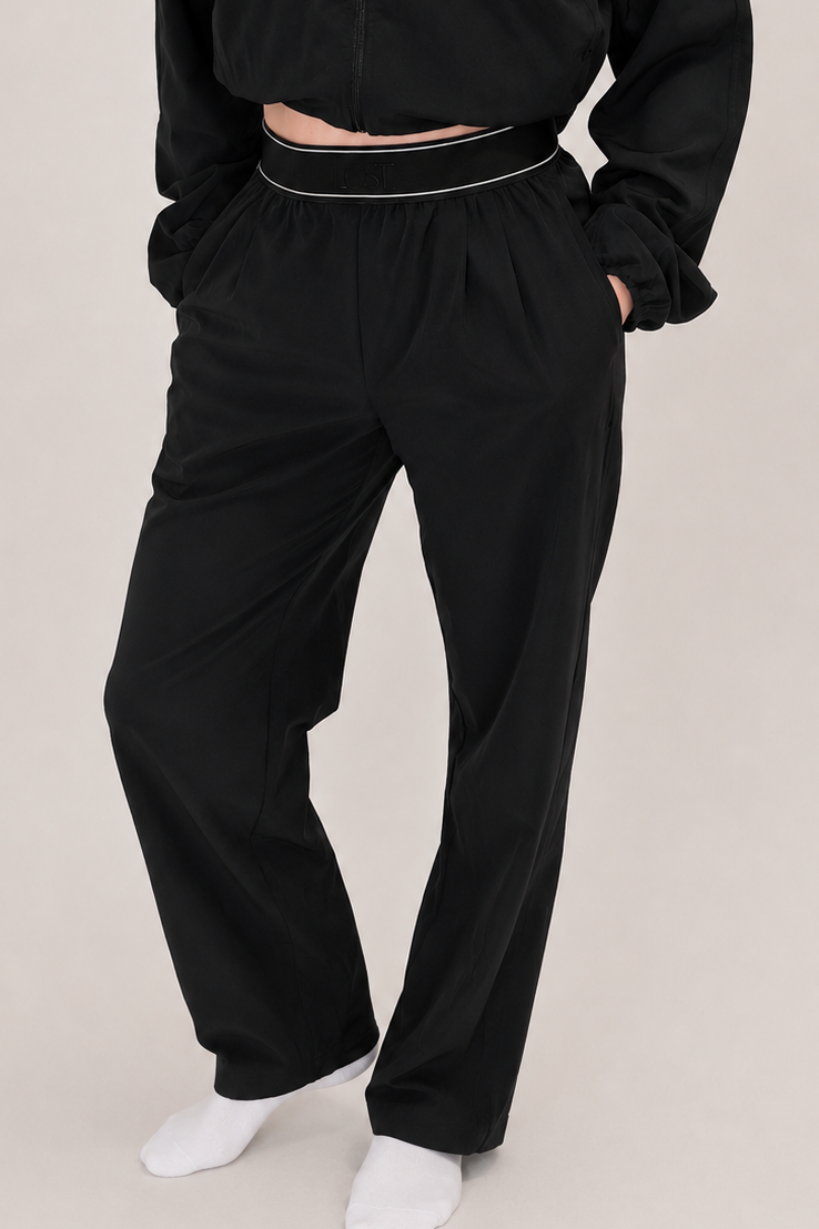 The Everyday Pant in Black