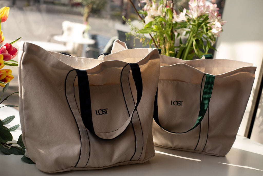 The Court Tote