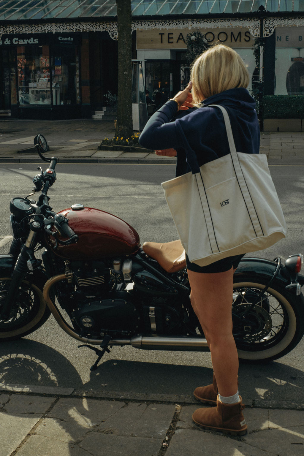 The Court Tote