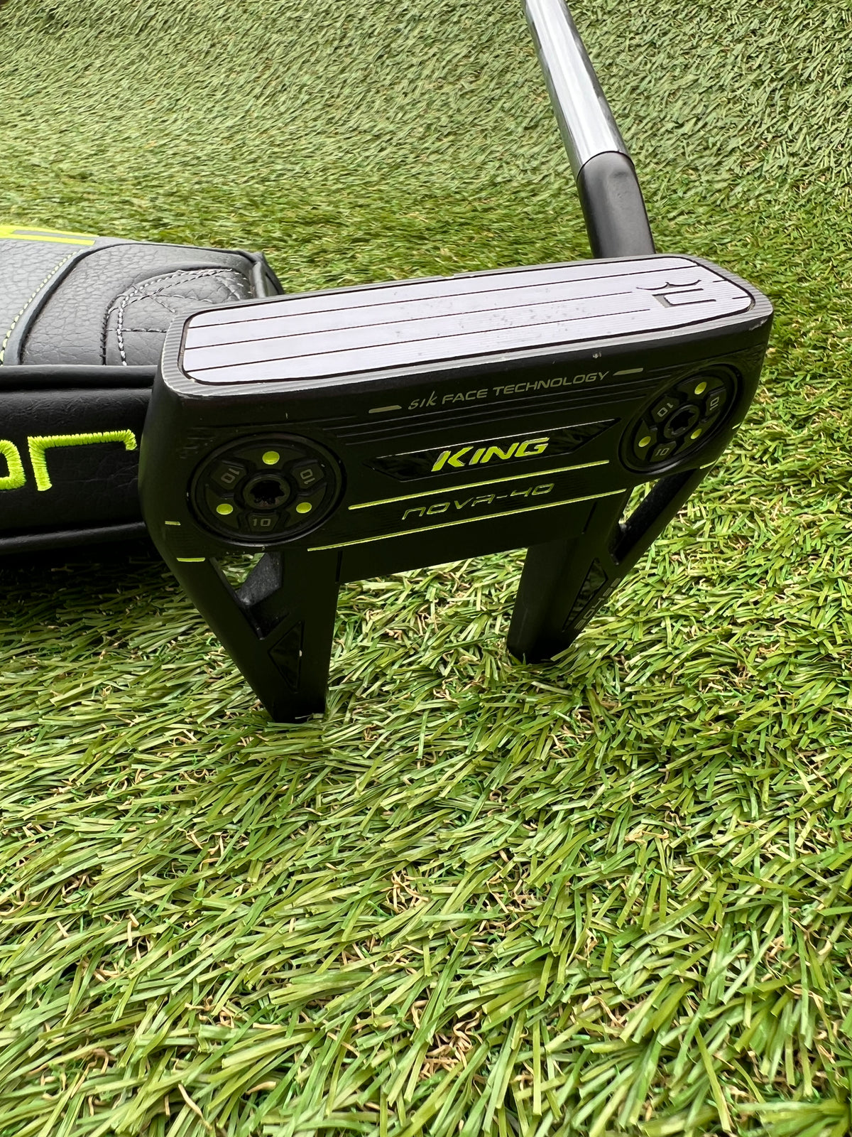 Cobra King Vintage Nova 40 Putter
