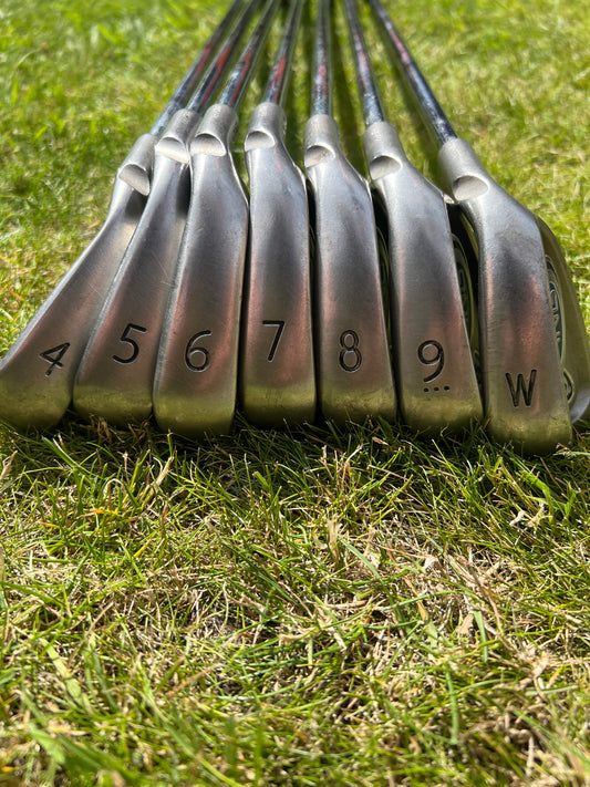 Ping i5 Black Dot Irons (4-PW)