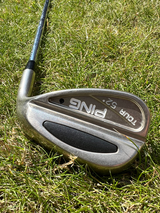 Ping Tour Black Dot Wedge (52°)