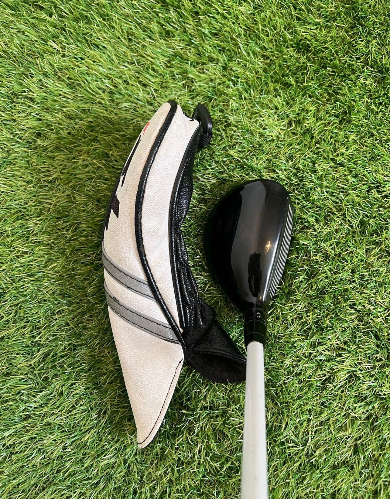 Titleist TSi2 5 Hybrid (24°)