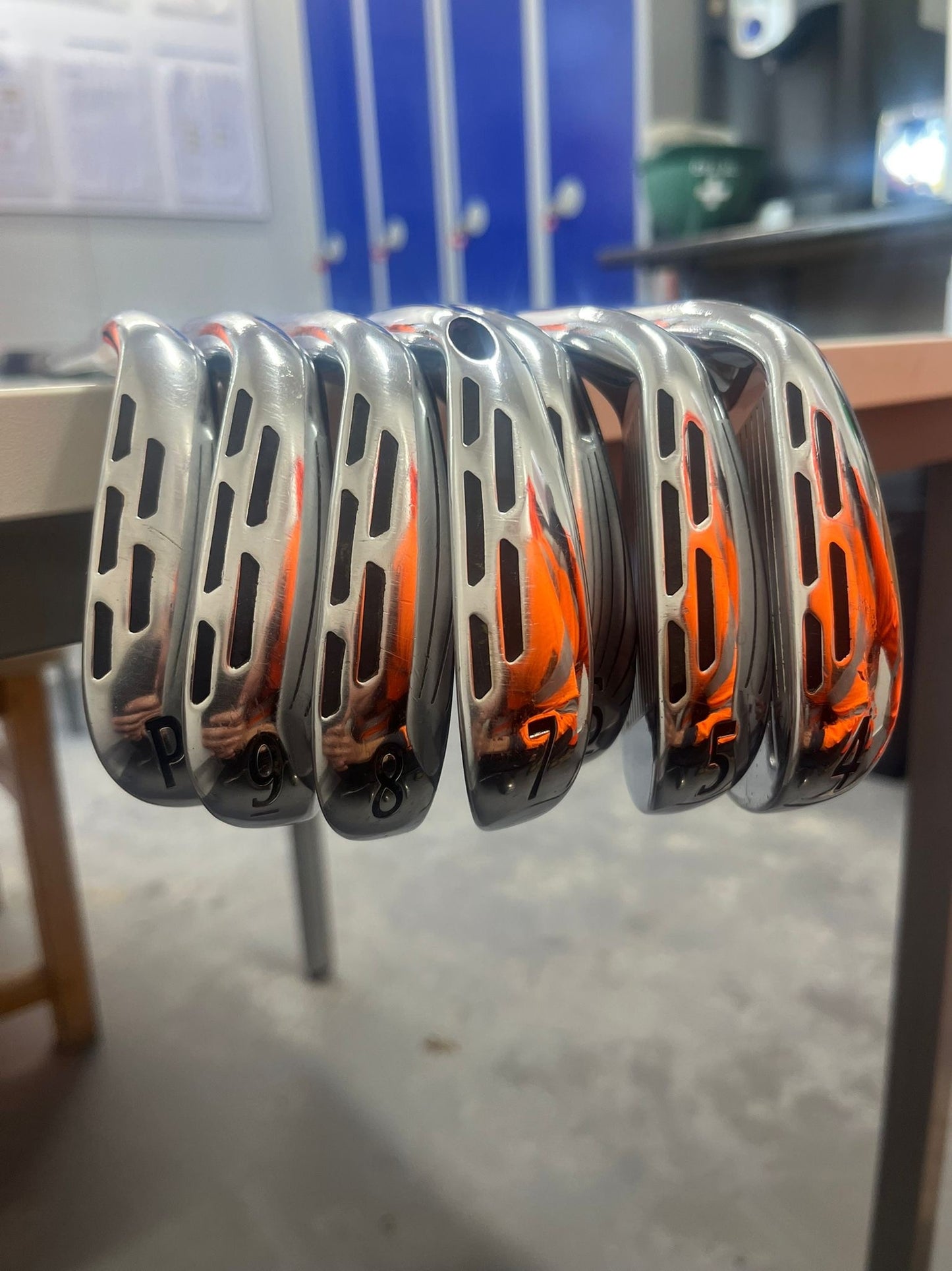 Wilson D7 Forged Irons (4-PW)