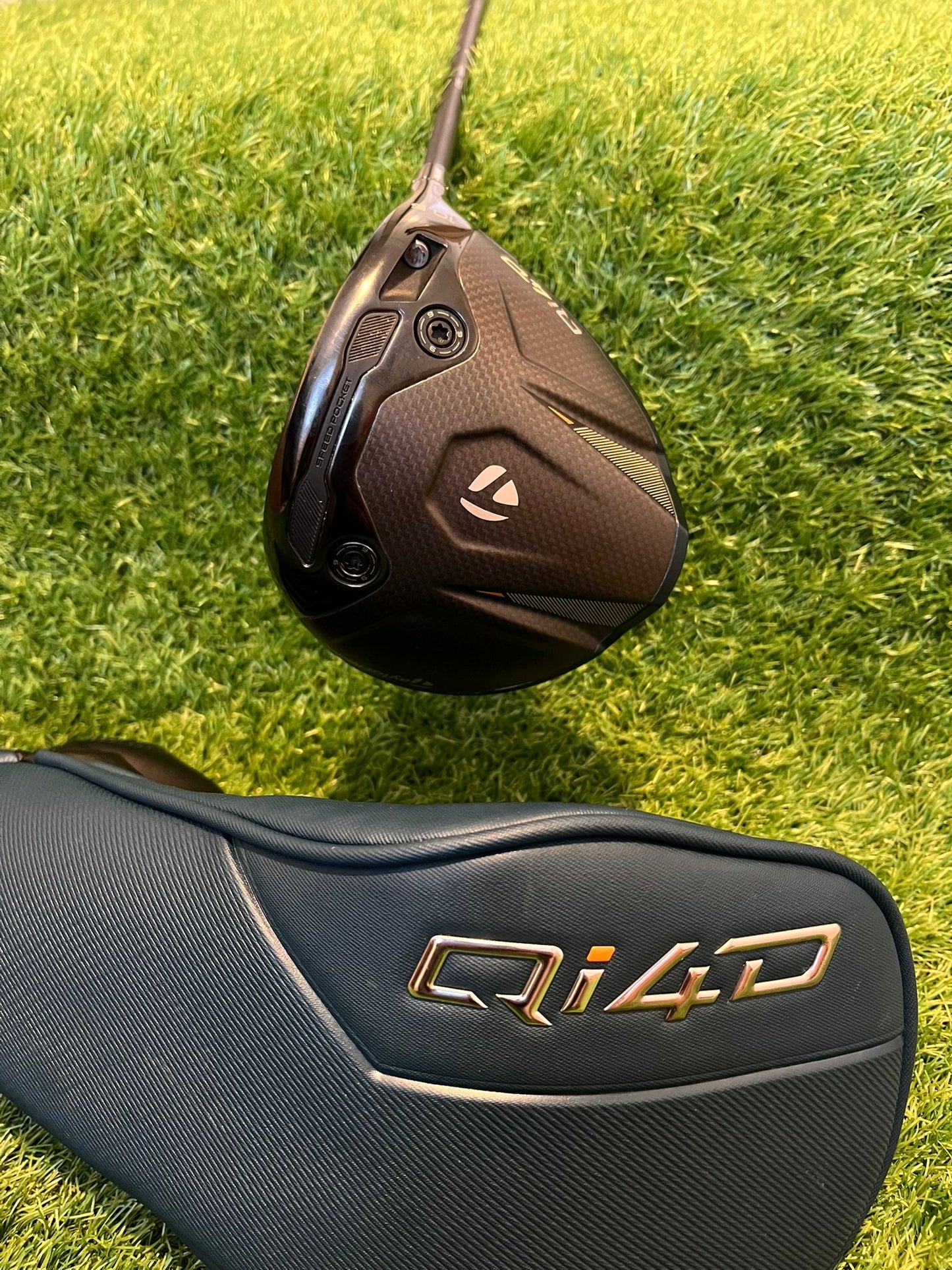 TaylorMade Qi4D Driver (10.5°)