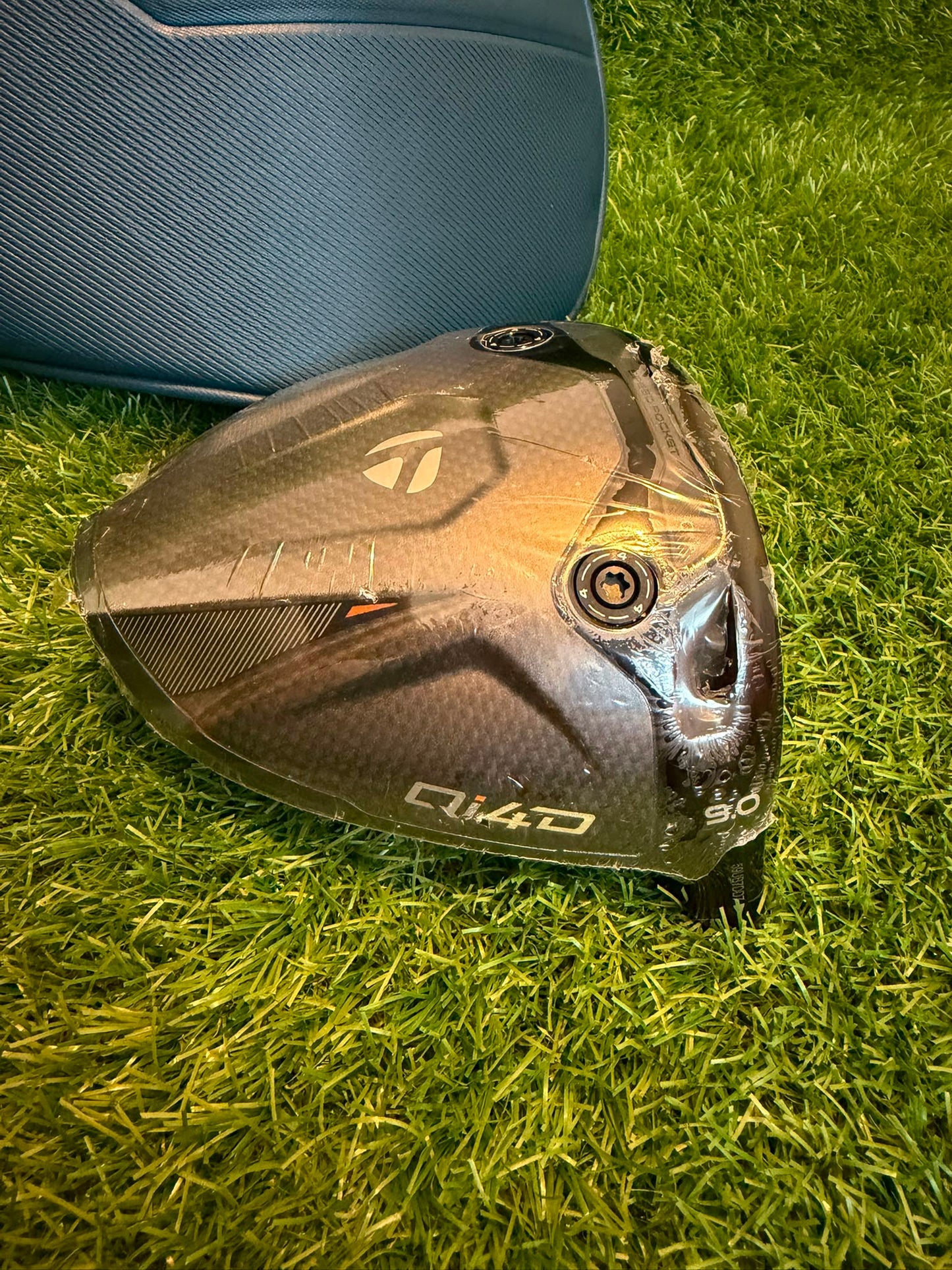 TaylorMade Qi4D Driver Head Only (9°)